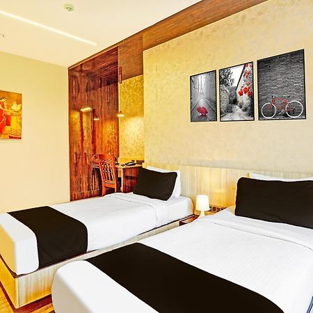 Super Townhouse Indiranagar Hotel Bangalore Bagian luar foto