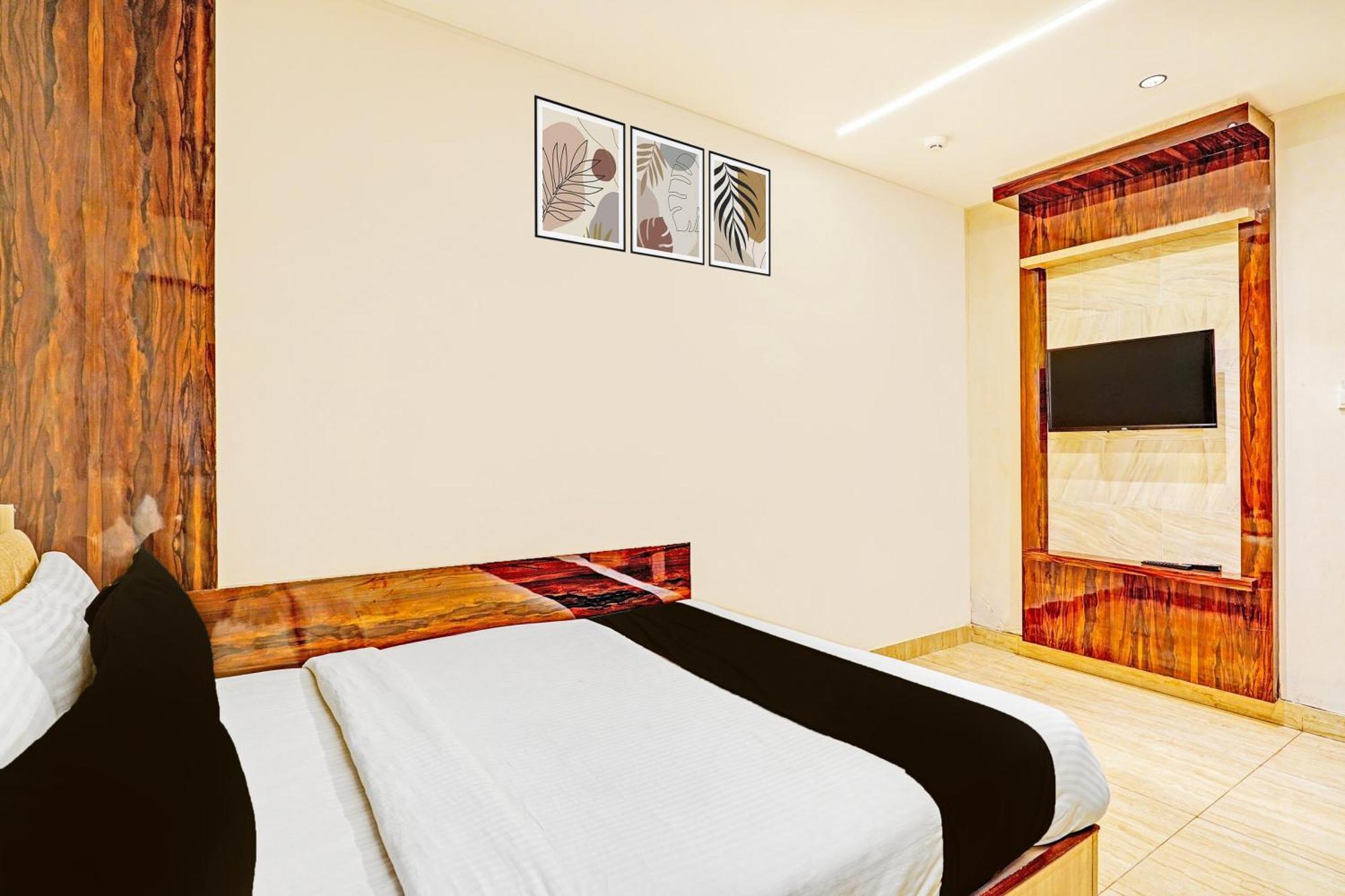Super Townhouse Indiranagar Hotel Bangalore Bagian luar foto