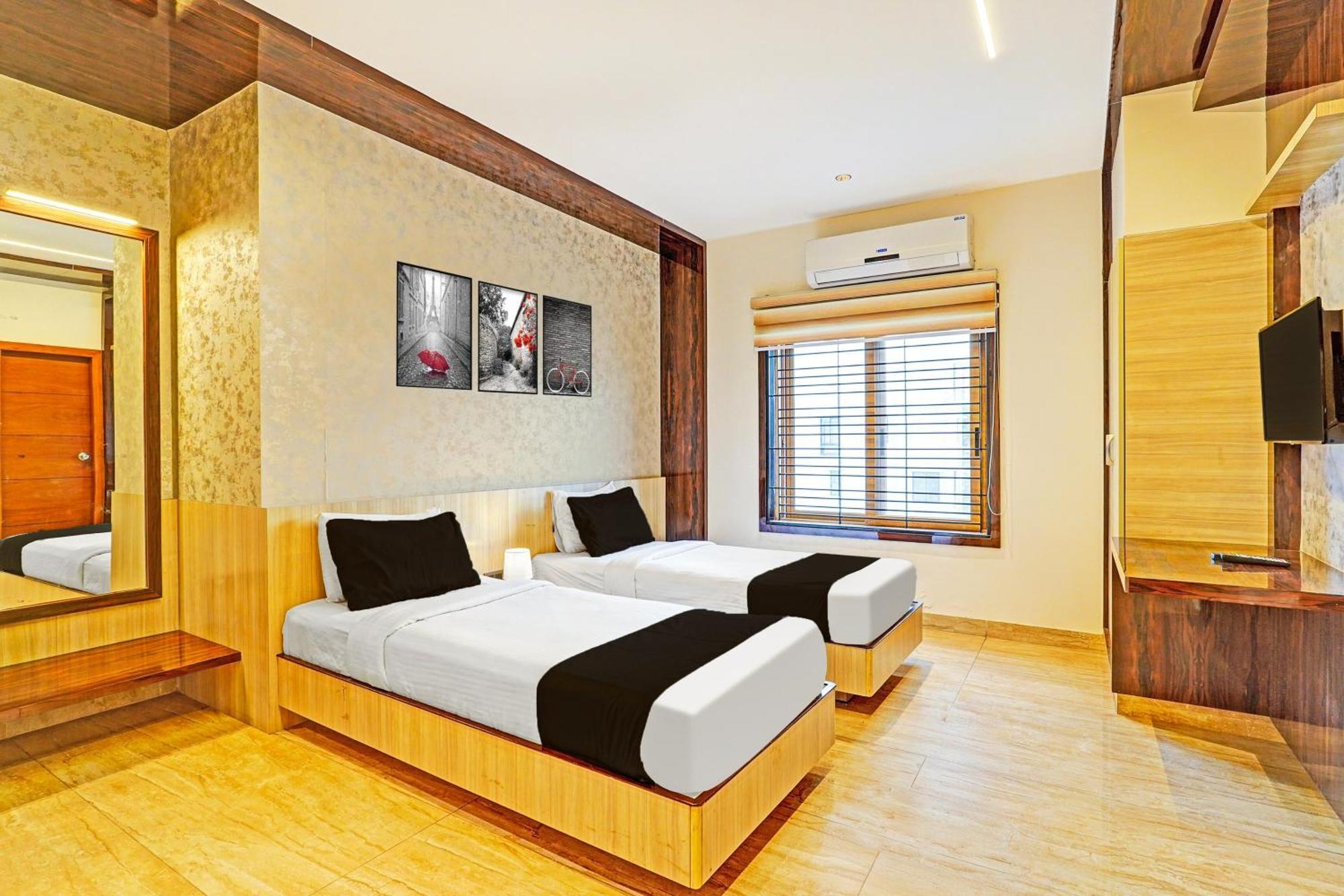 Super Townhouse Indiranagar Hotel Bangalore Bagian luar foto